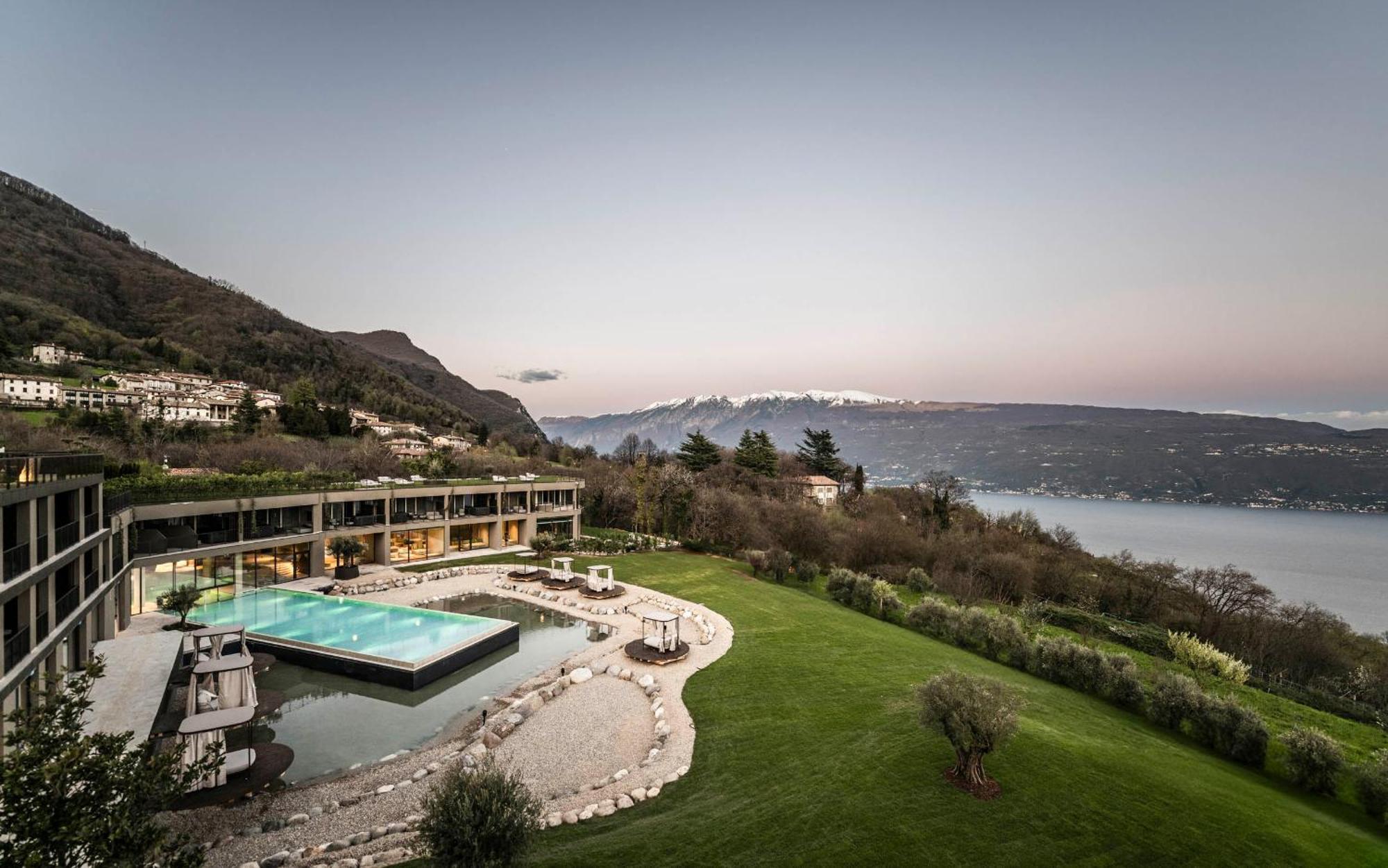 Stroblhof Lake Garda Active Family Spa Resort Gargnano Eksteriør billede